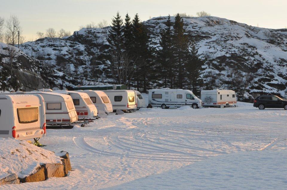 Kabelvag Feriehus & Camping Exterior photo