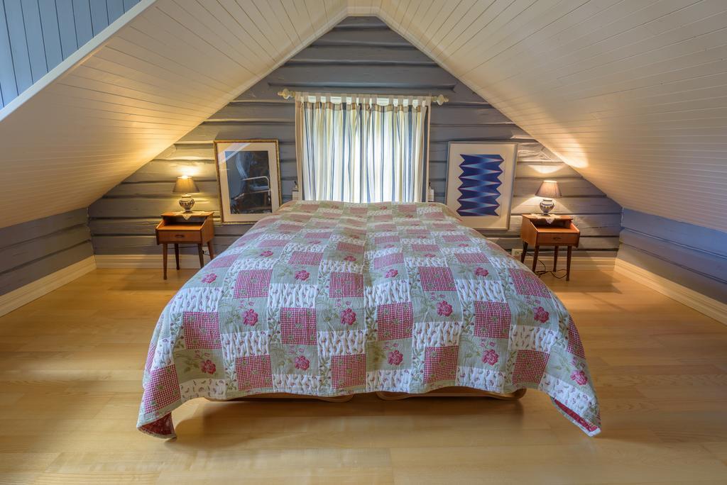 Kabelvag Feriehus & Camping Exterior photo